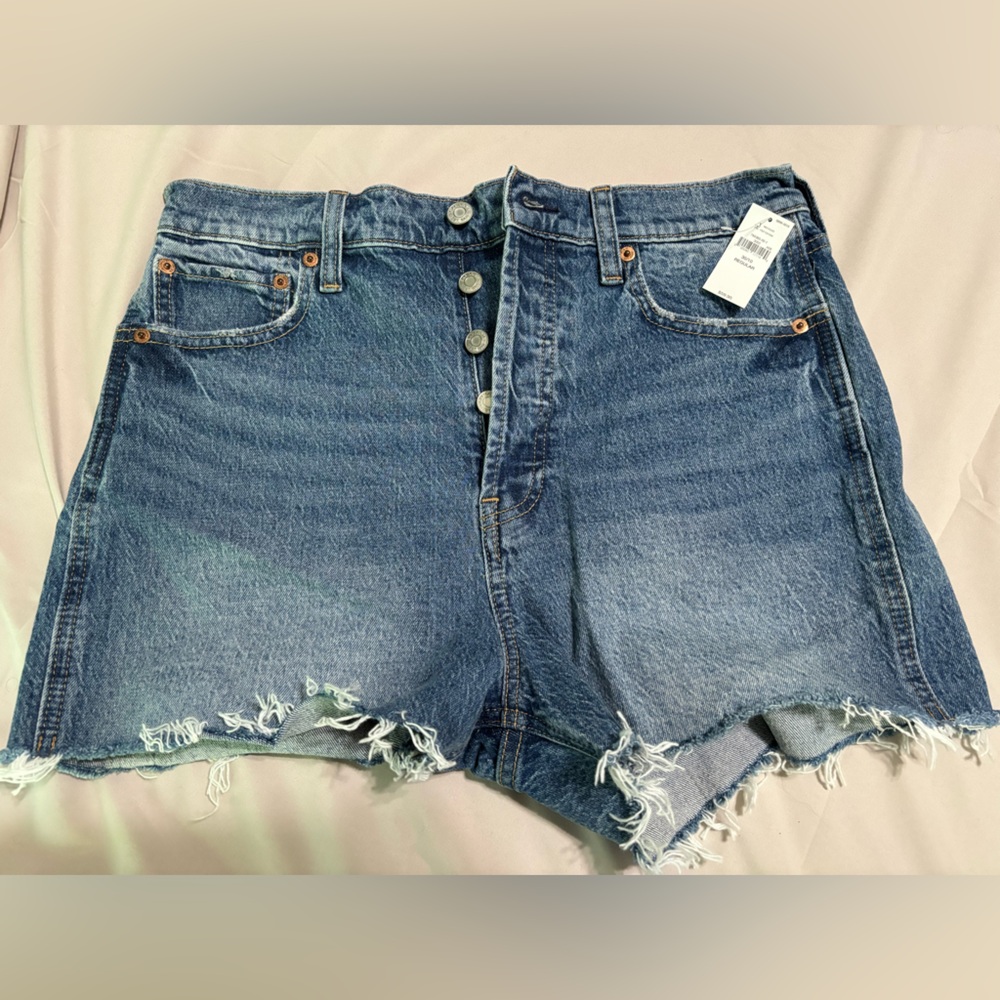 NWT GAP Sky High Cheeky Short